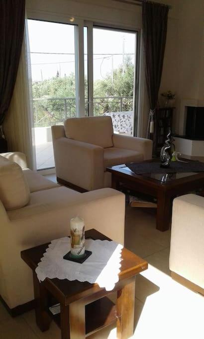 Rural 3-Bedroom House كالاماتا المظهر الخارجي الصورة