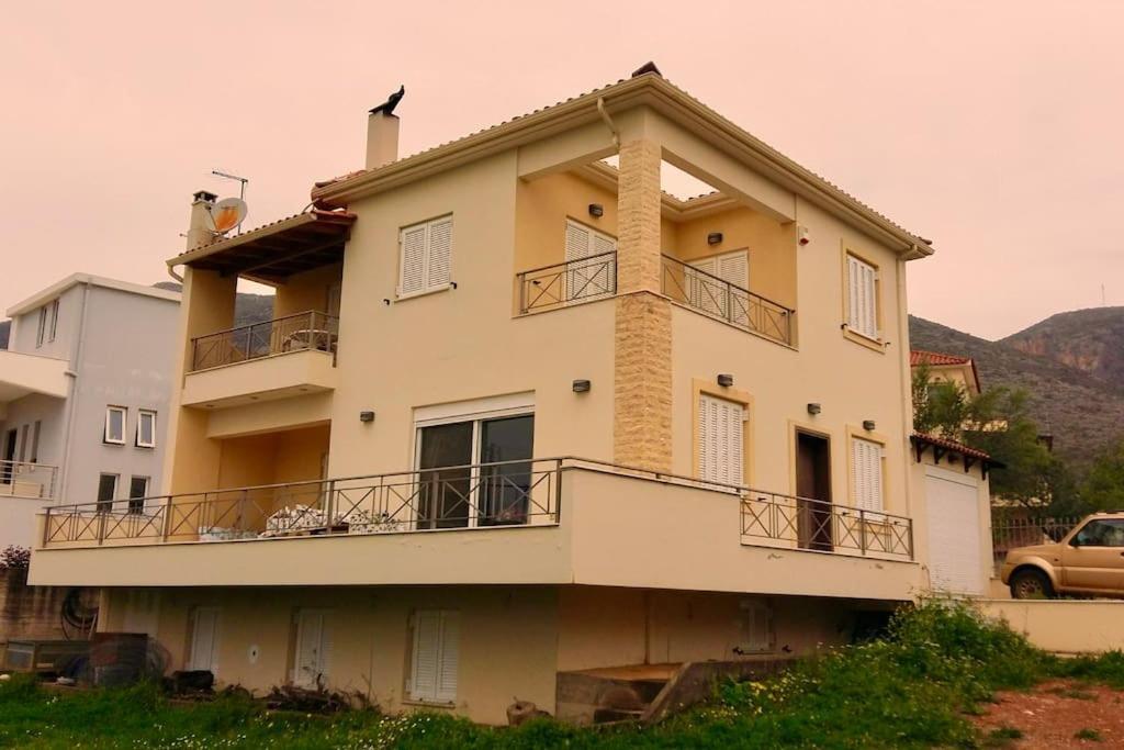Rural 3-Bedroom House كالاماتا المظهر الخارجي الصورة
